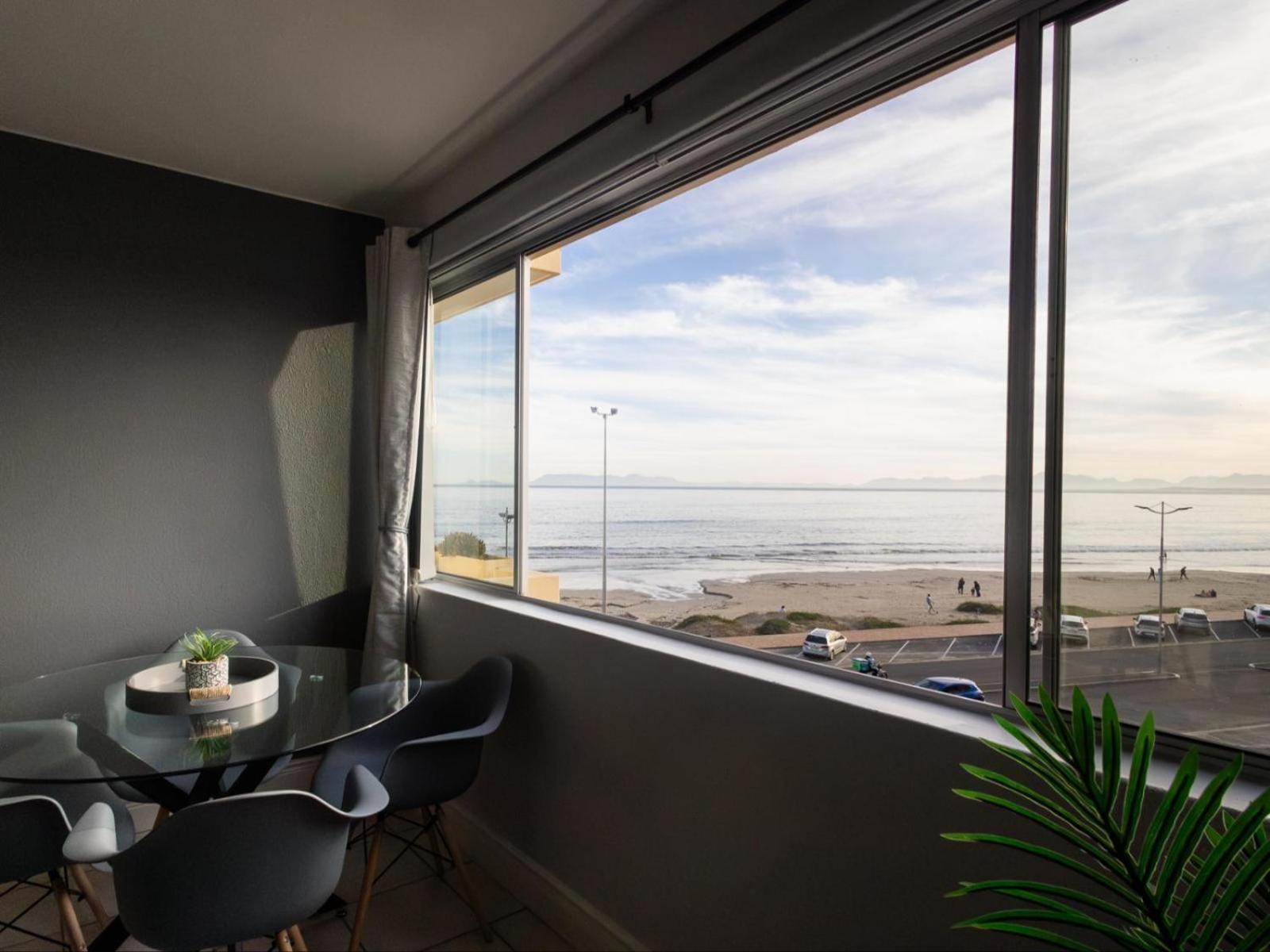 Apartment Romilly 32 Beachfront *